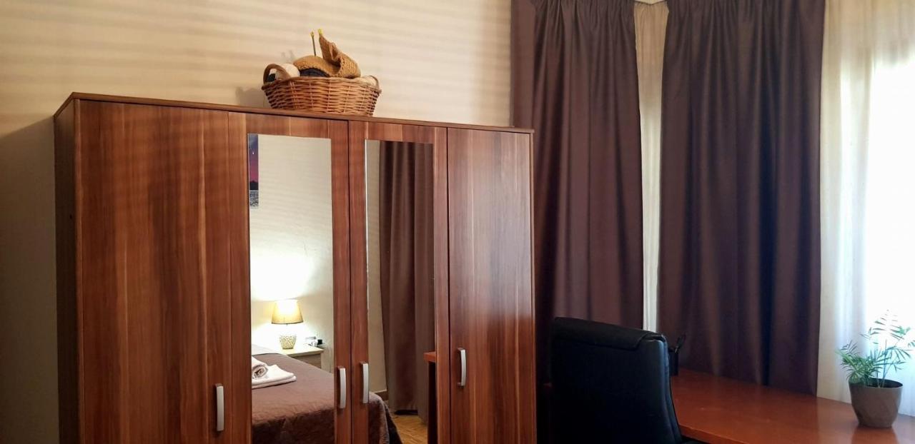 Nea Peramos Large Apartment Near The Beach Екстериор снимка