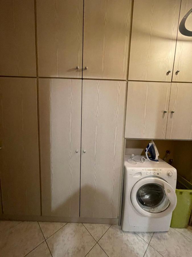 Nea Peramos Large Apartment Near The Beach Екстериор снимка