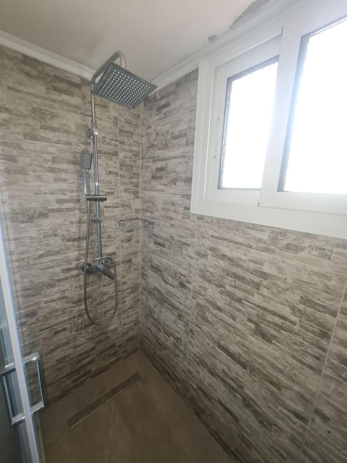 Nea Peramos Large Apartment Near The Beach Екстериор снимка